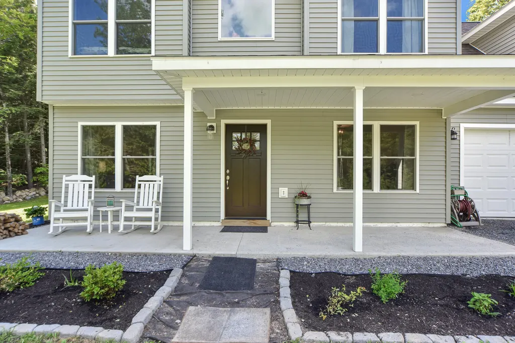 27 Marly Road West Gardiner ME 04345