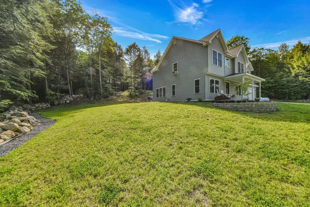 27 Marly Road West Gardiner ME 04345