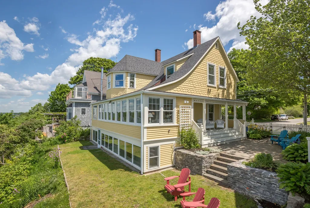 158 Island Avenue Portland ME 04108