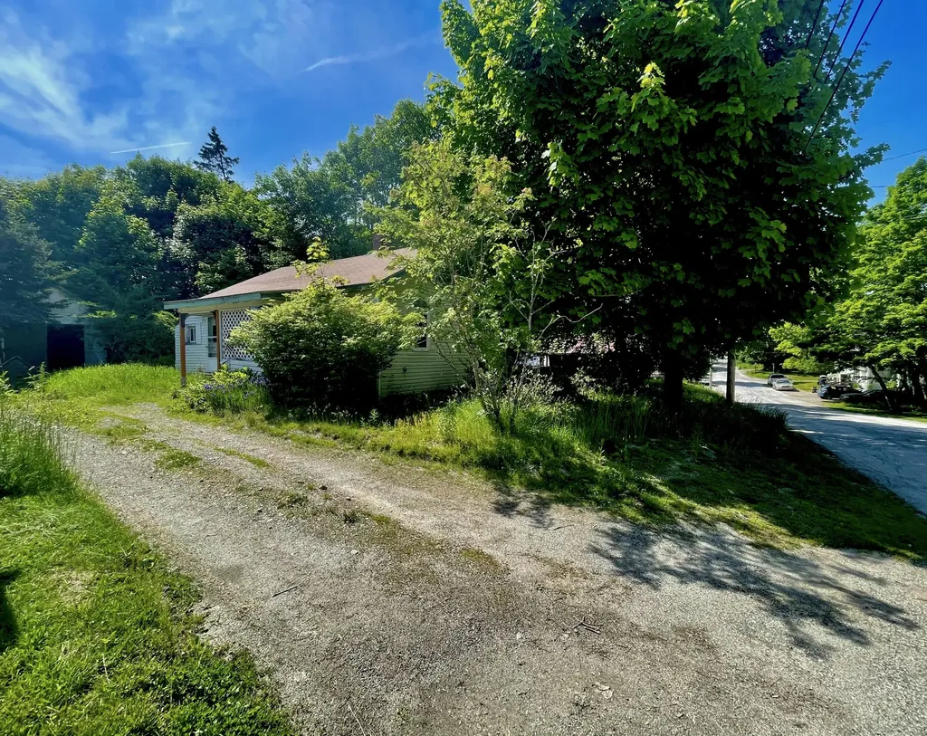 55 Hancock Street Ellsworth ME 04605