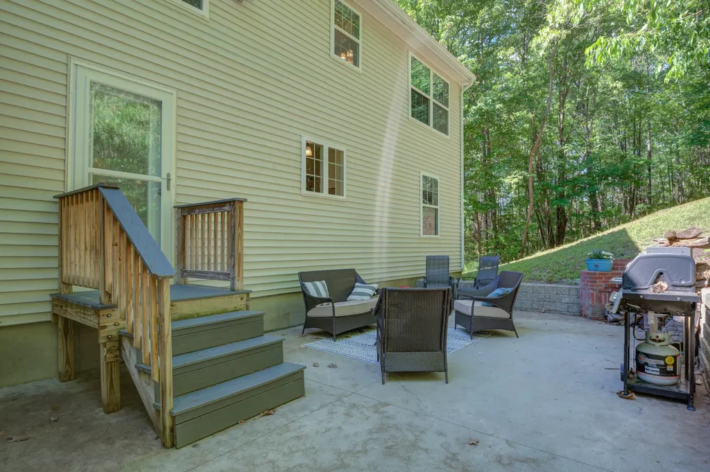 127 Pope Road Windham ME 04062