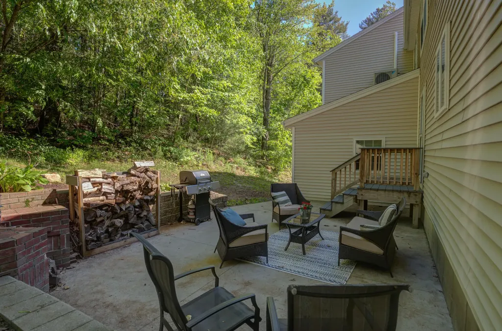 127 Pope Road Windham ME 04062
