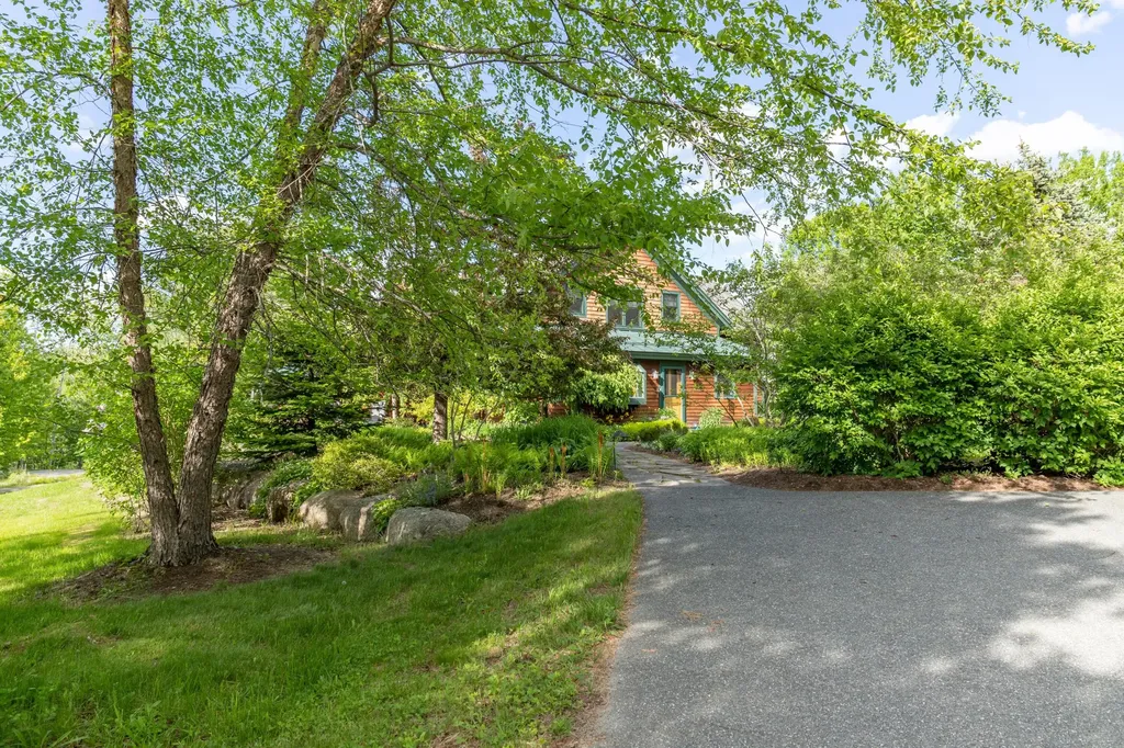182 Pioneer Farm Way Ellsworth ME 04605