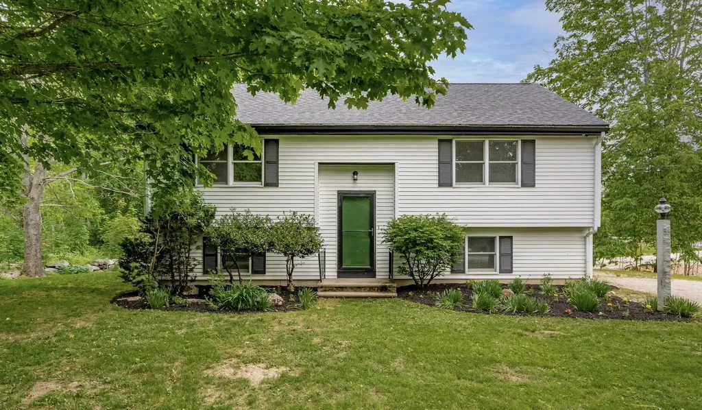 8 Dewitt Hill Road Durham ME 04222