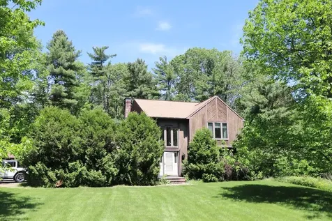 3 Surrey Lane Hampden ME 04444