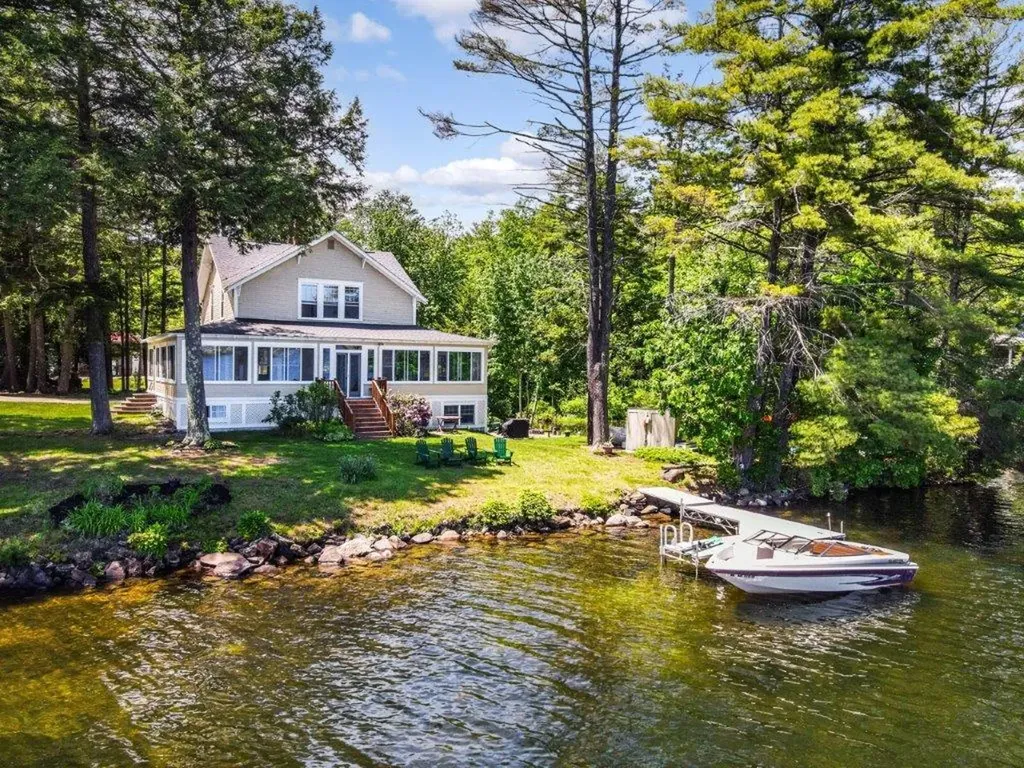 59 Scott Drive Monmouth ME 04259