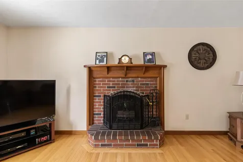 29 Alder Way Cumberland ME 04021