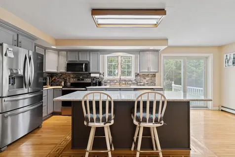 29 Alder Way Cumberland ME 04021