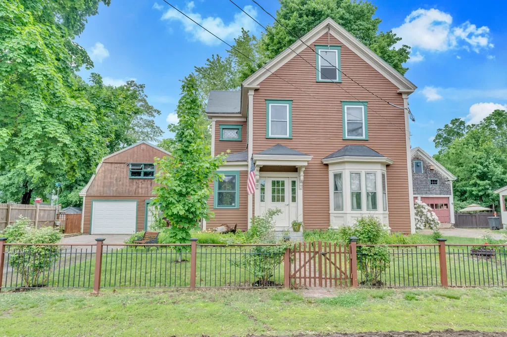 15 Spring Street South Berwick ME 03908