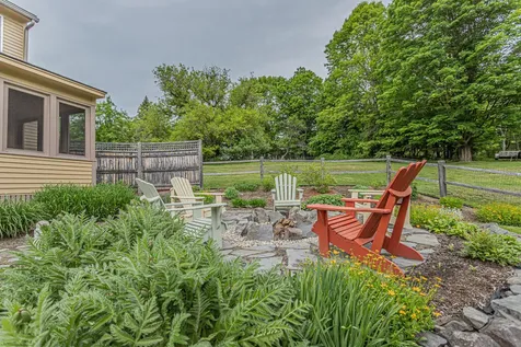 207 Middle Street Farmington ME 04938