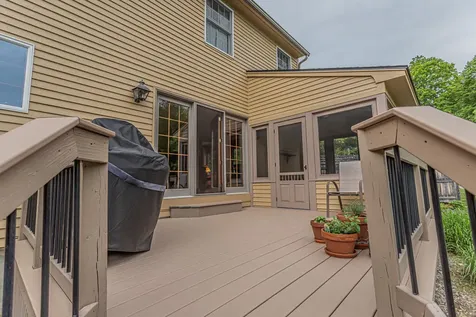 207 Middle Street Farmington ME 04938