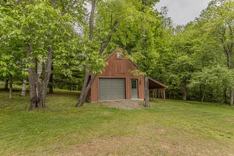 207 Middle Street Farmington ME 04938