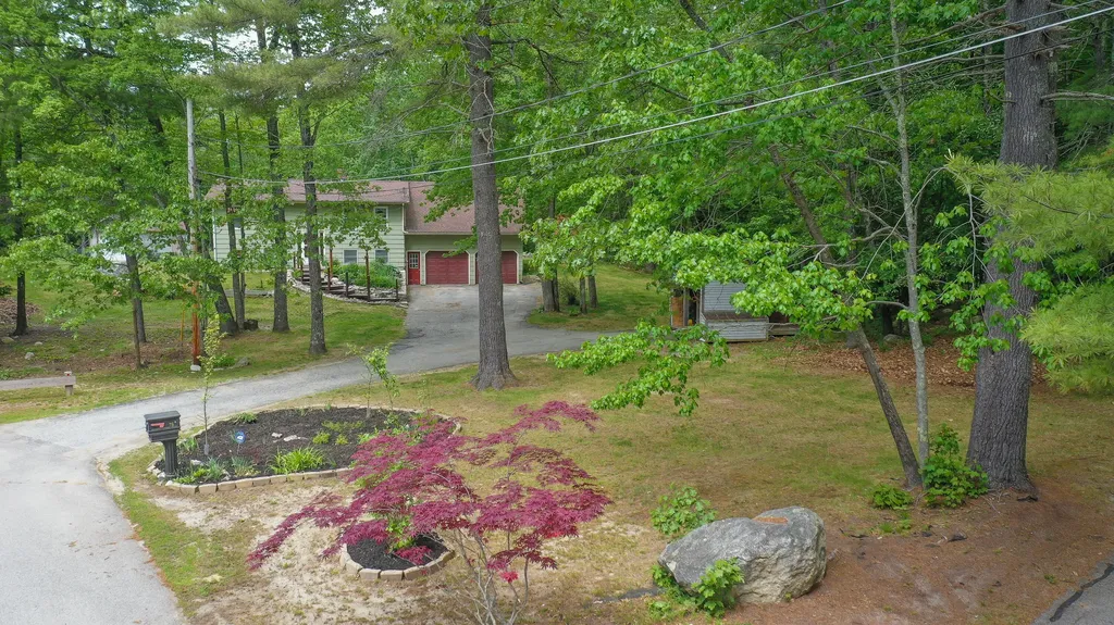 26 Hemlock Lane Gray ME 04039