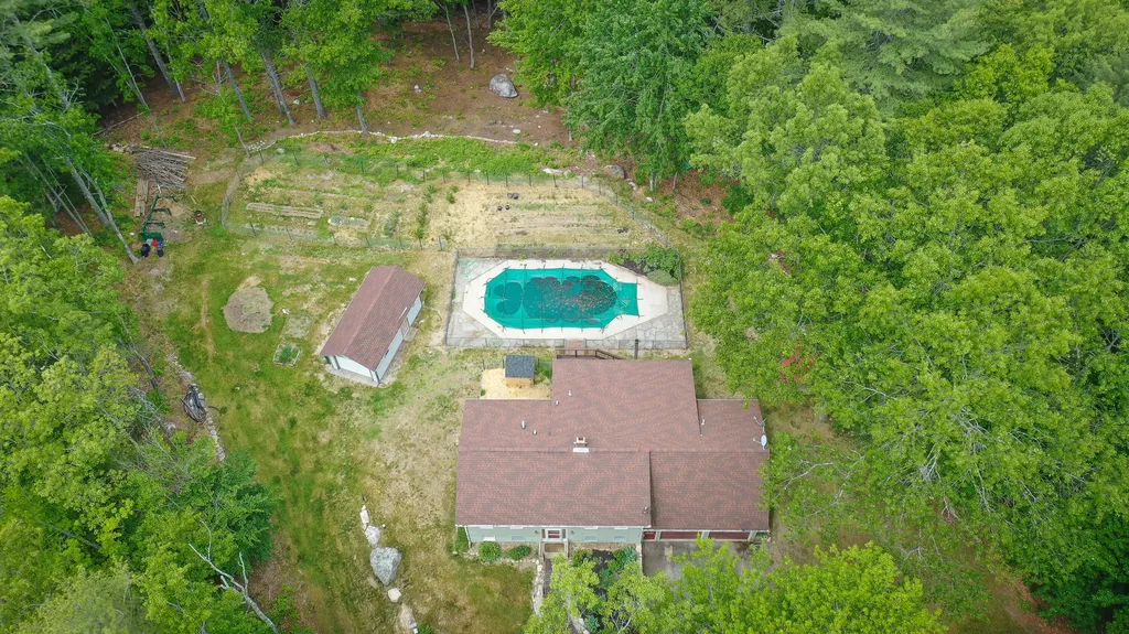 26 Hemlock Lane Gray ME 04039