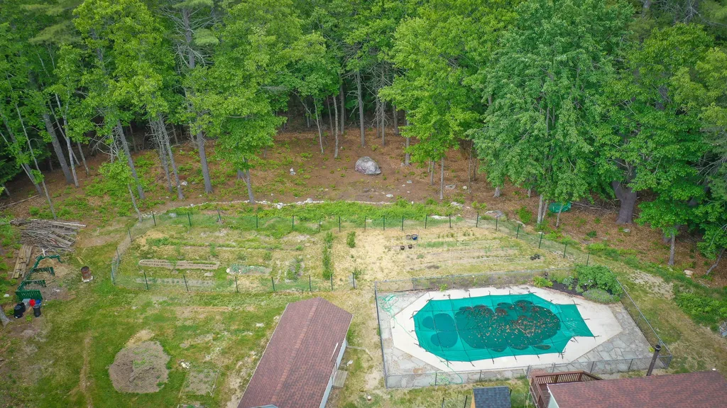 26 Hemlock Lane Gray ME 04039