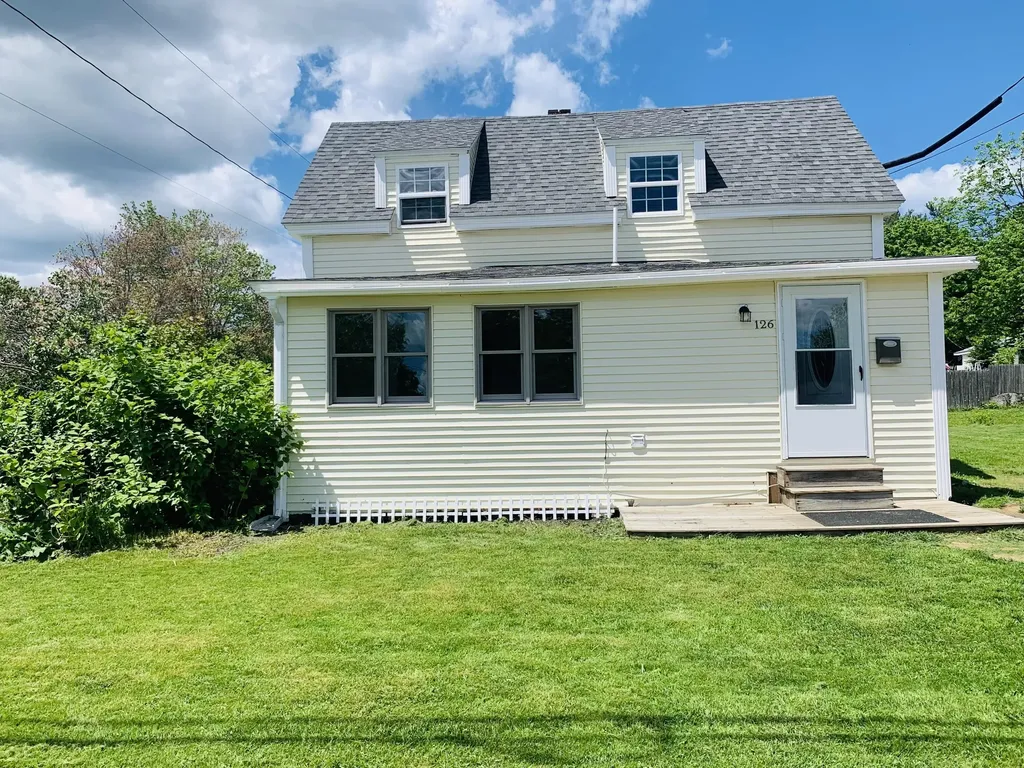 126 Carver Street Waterville ME 04901