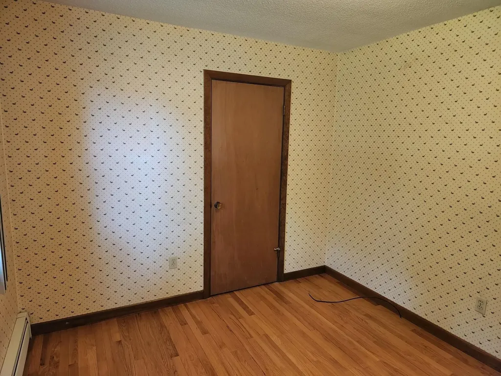 78 Billings Road Hermon ME 04401