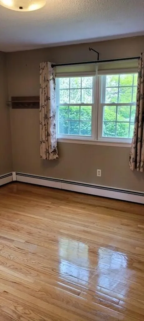 78 Billings Road Hermon ME 04401