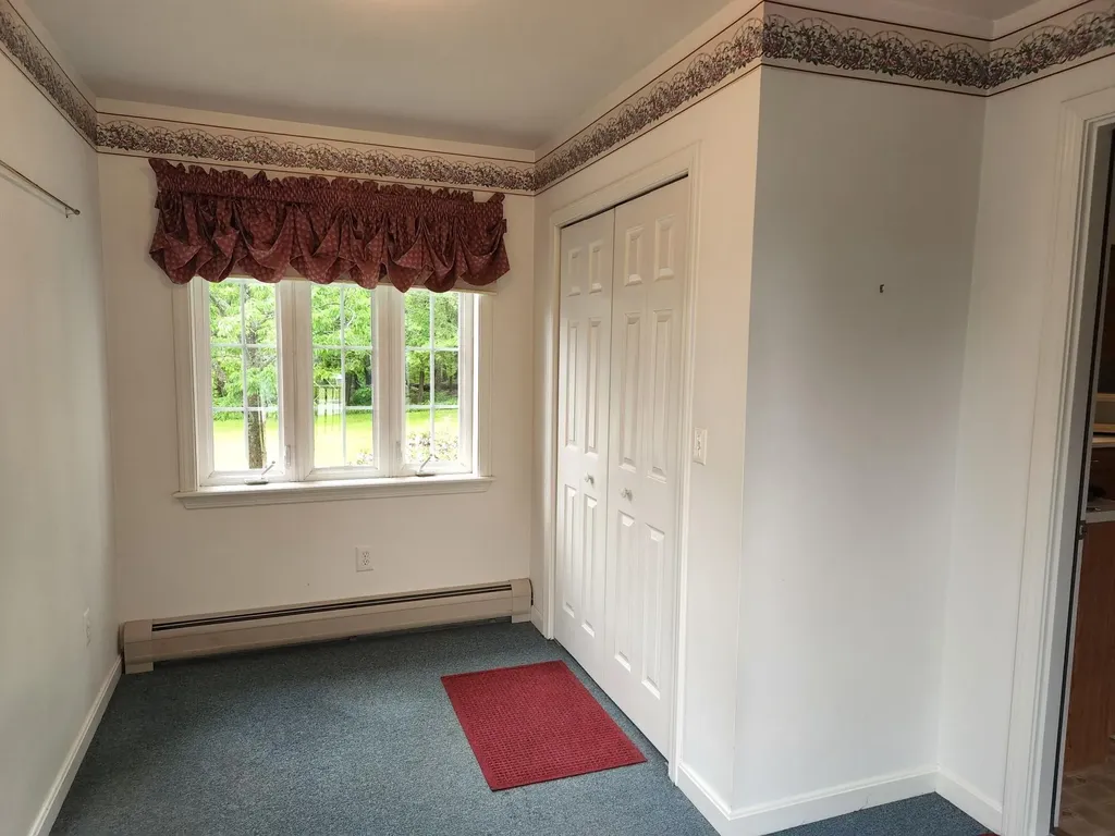 78 Billings Road Hermon ME 04401