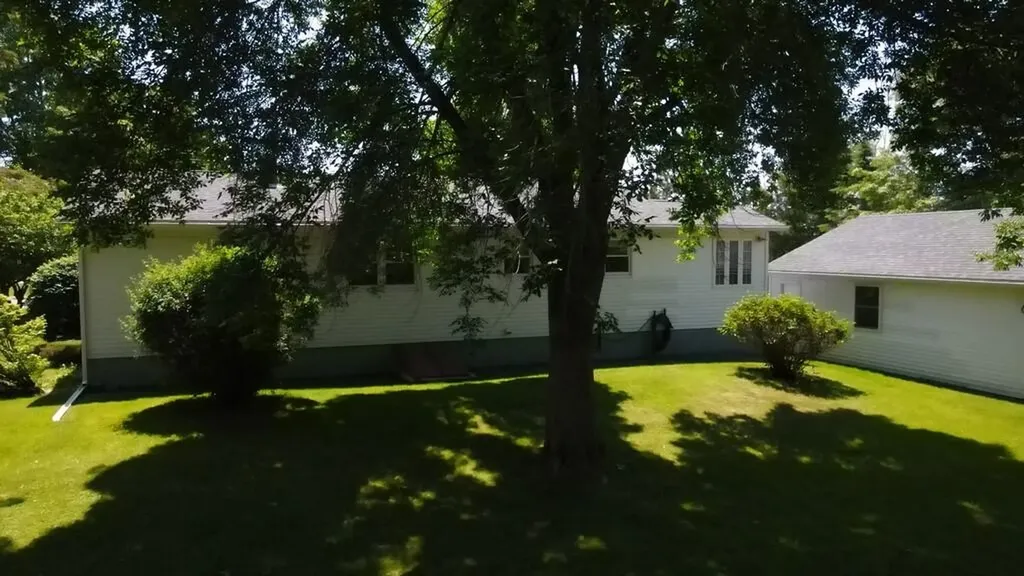 78 Billings Road Hermon ME 04401