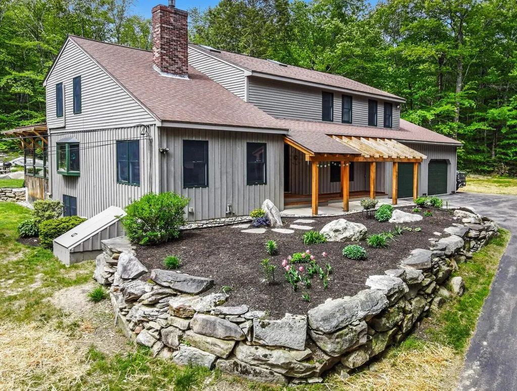 7 Quarry Road Brunswick ME 04011