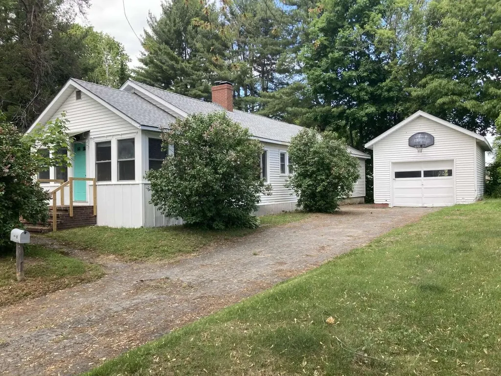 14 Mitchell Street Skowhegan ME 04976