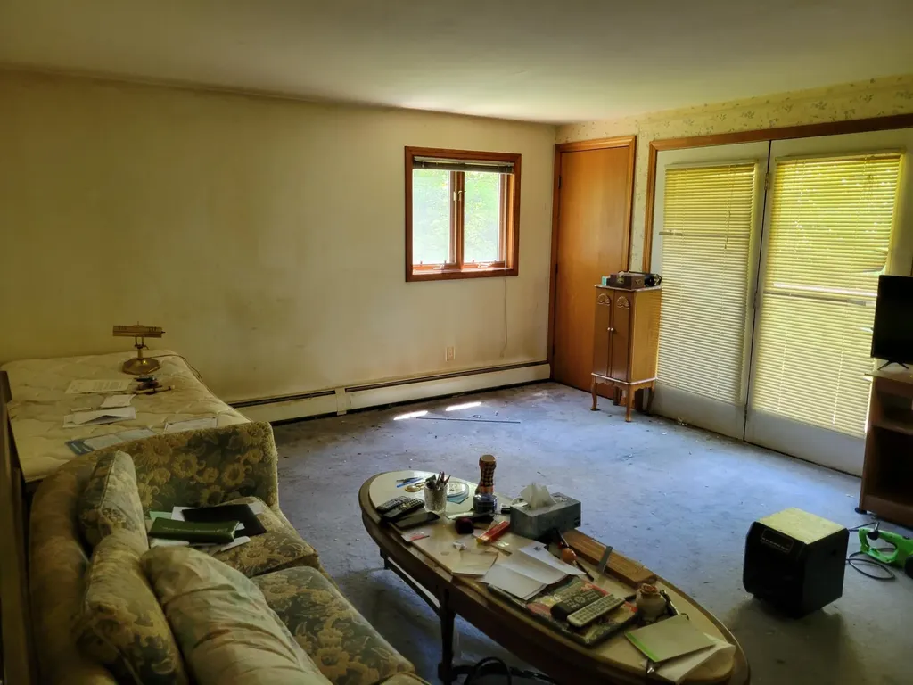 136 Lane Road Auburn ME 04210