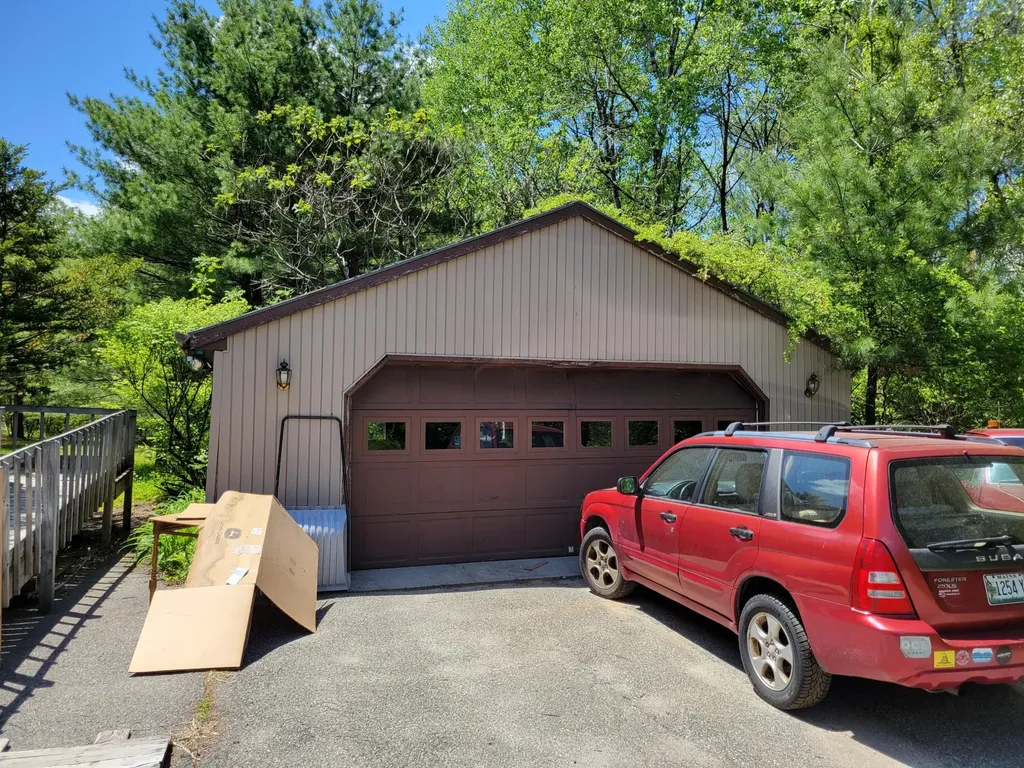 136 Lane Road Auburn ME 04210