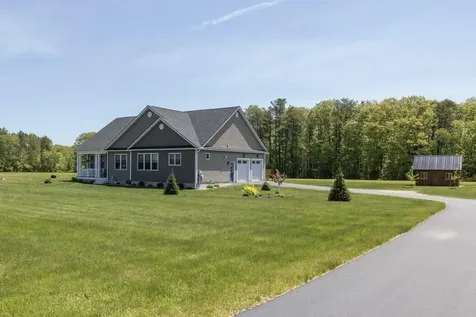 3 Mabry Lane Kennebunk ME 04043