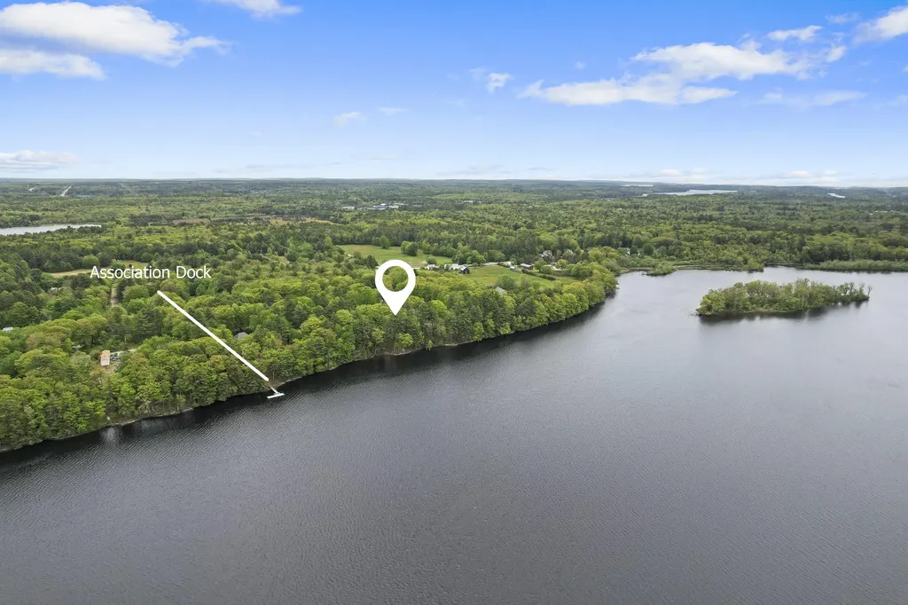 39 Island View Lane Brunswick ME 04011
