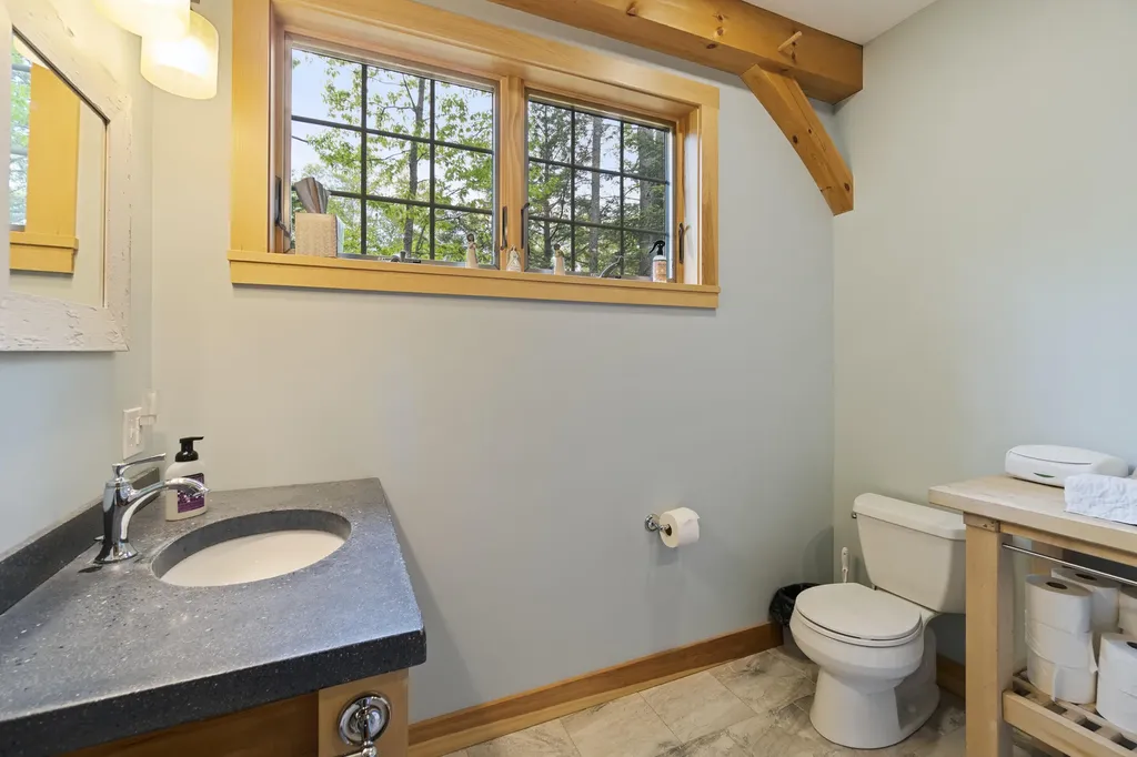 39 Island View Lane Brunswick ME 04011