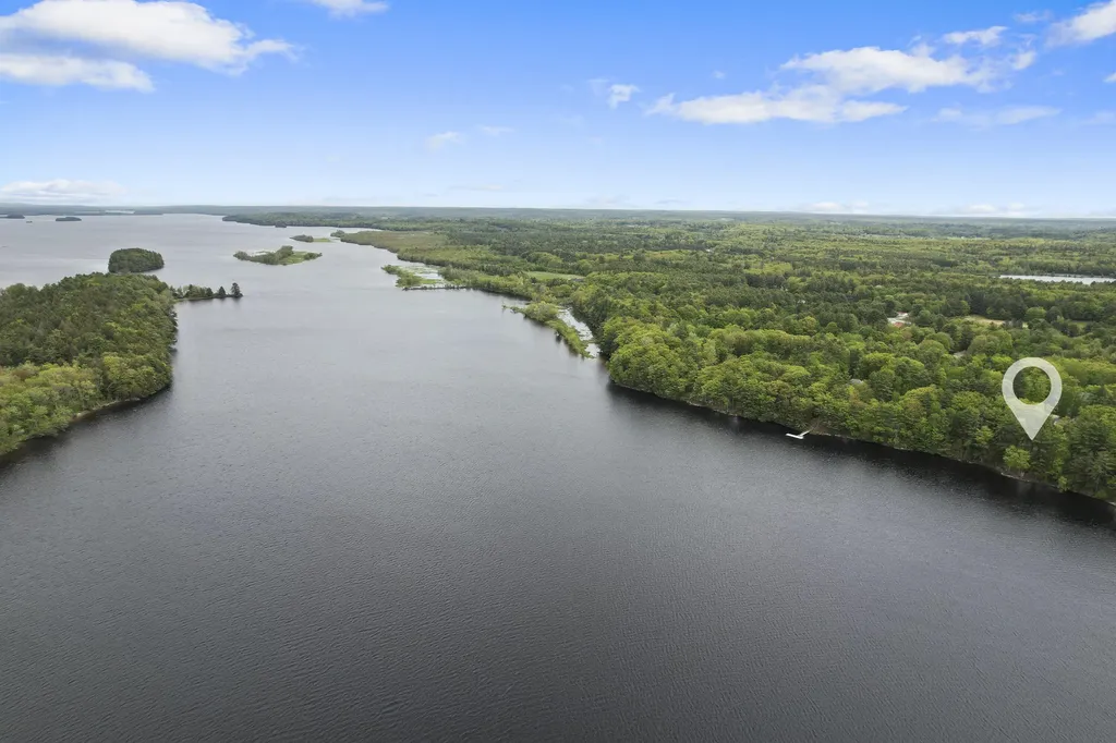 39 Island View Lane Brunswick ME 04011