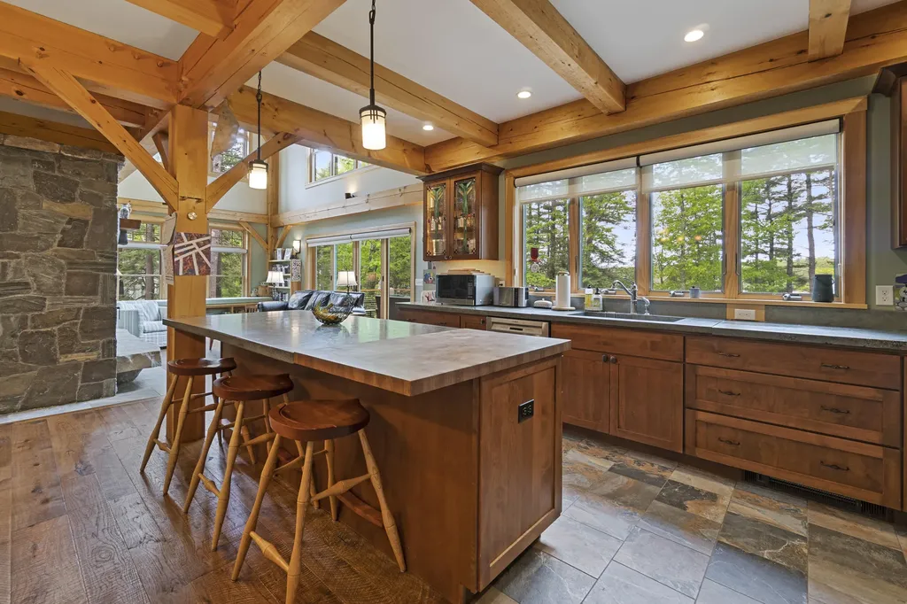 39 Island View Lane Brunswick ME 04011