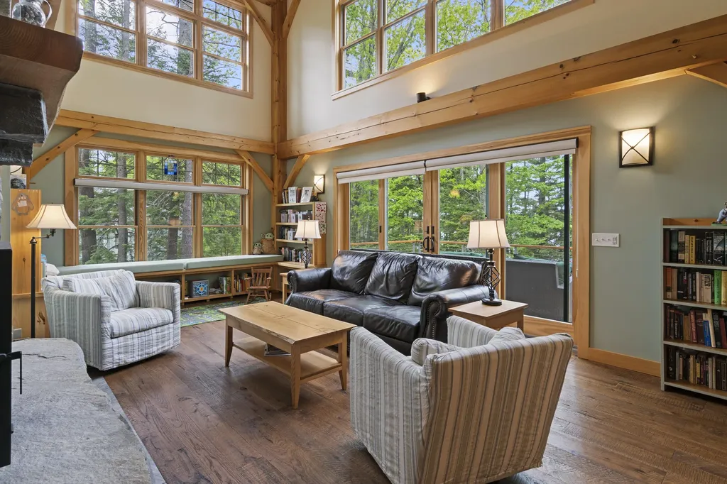 39 Island View Lane Brunswick ME 04011