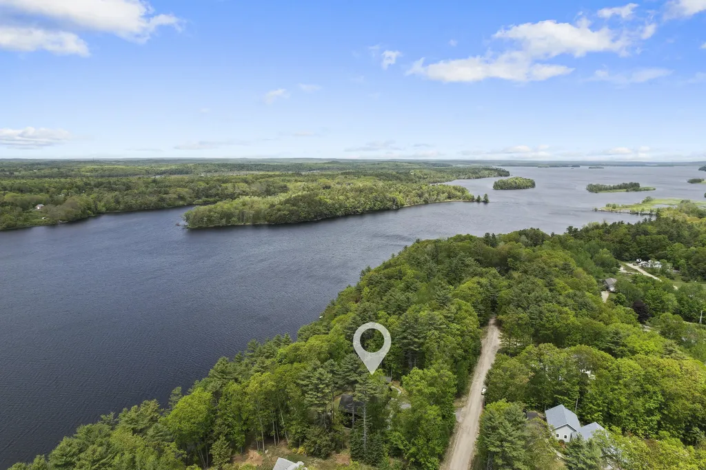 39 Island View Lane Brunswick ME 04011