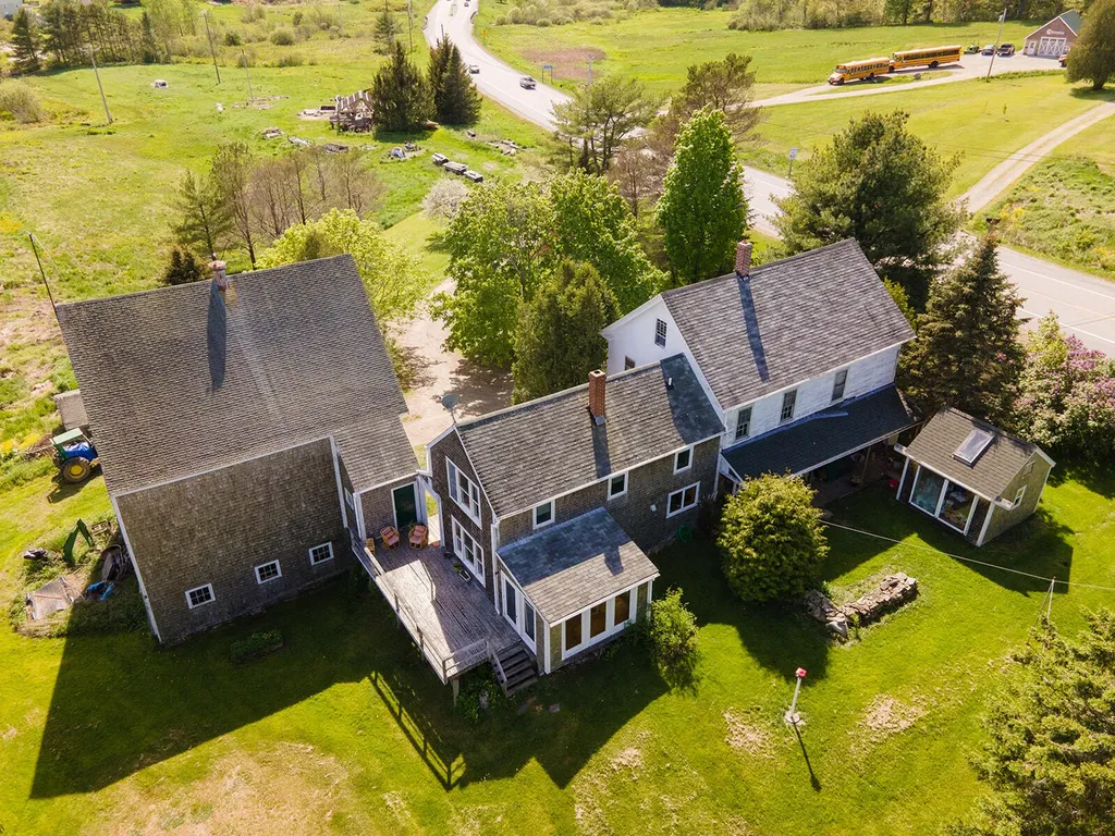 867 Camden Road Warren ME 04864