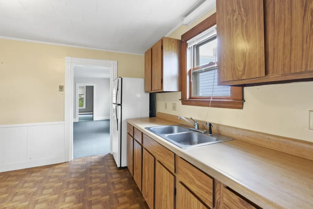 244 Pleasant Avenue Portland ME 04103