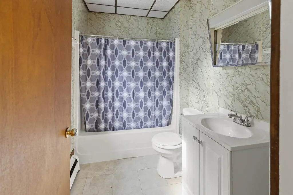 244 Pleasant Avenue Portland ME 04103