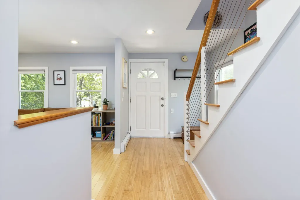 9 Range Street Portland ME 04103