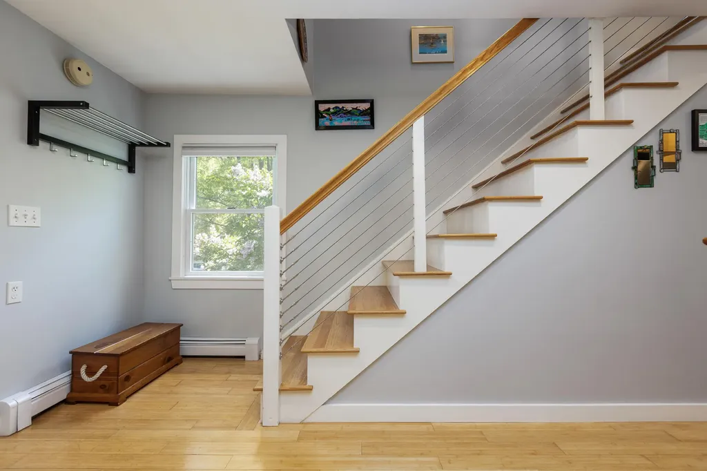 9 Range Street Portland ME 04103