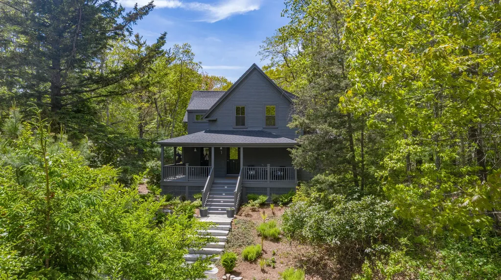 1 White Pine Lane York ME 03902
