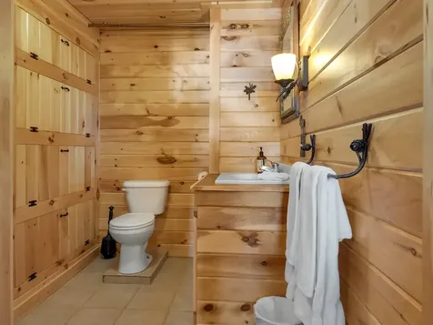 5 Lyons Lane Rangeley ME 04970