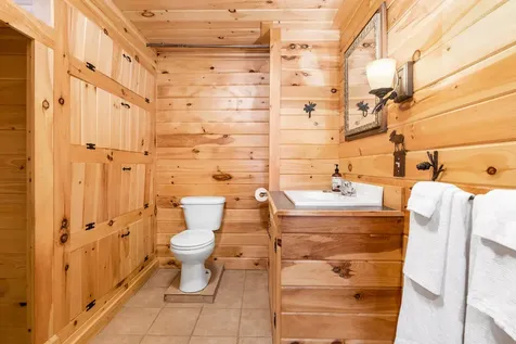 5 Lyons Lane Rangeley ME 04970