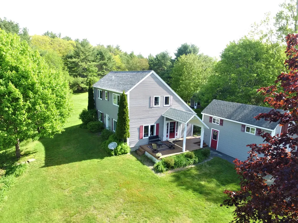 263 Shore Road Ellsworth ME 04605