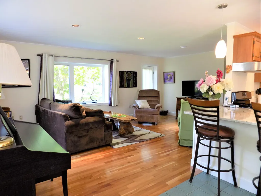 263 Shore Road Ellsworth ME 04605