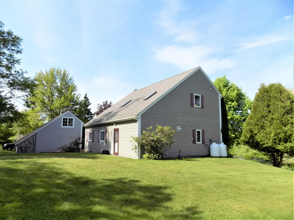 263 Shore Road Ellsworth ME 04605
