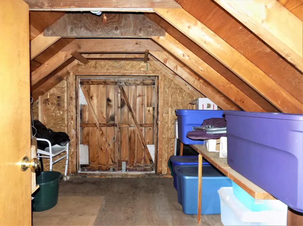 263 Shore Road Ellsworth ME 04605