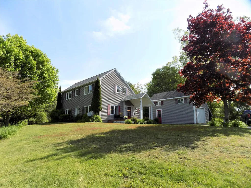 263 Shore Road Ellsworth ME 04605