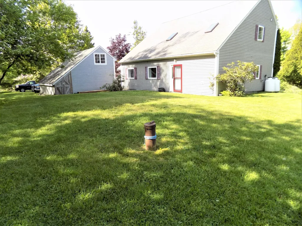 263 Shore Road Ellsworth ME 04605