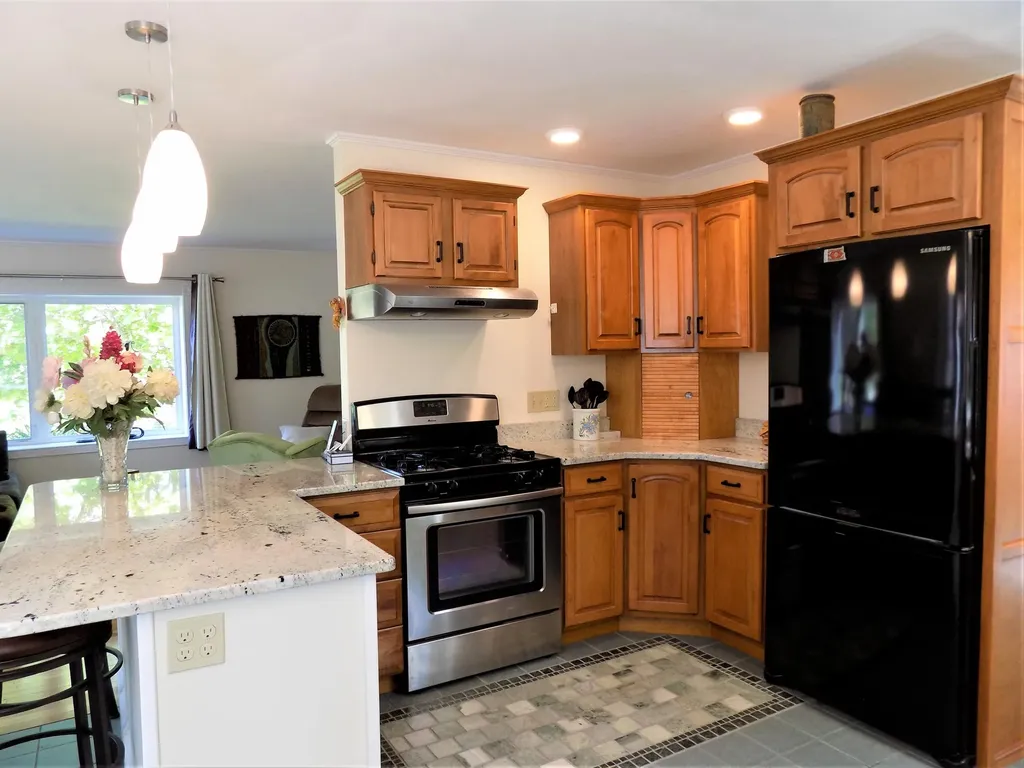 263 Shore Road Ellsworth ME 04605